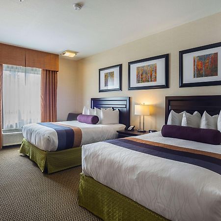Best Western Plus The Inn at St Albert Saint Albert Exterior foto