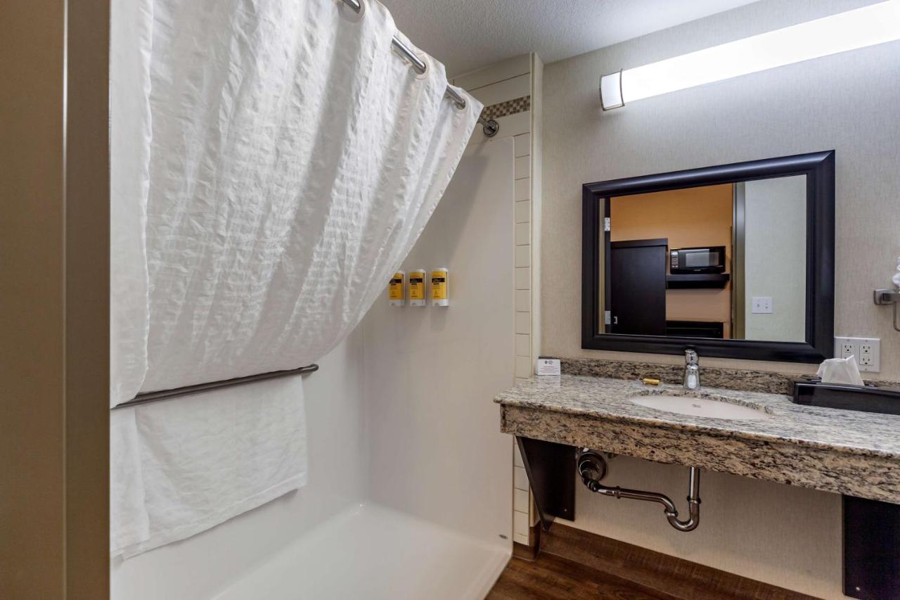 Best Western Plus The Inn at St Albert Saint Albert Exterior foto