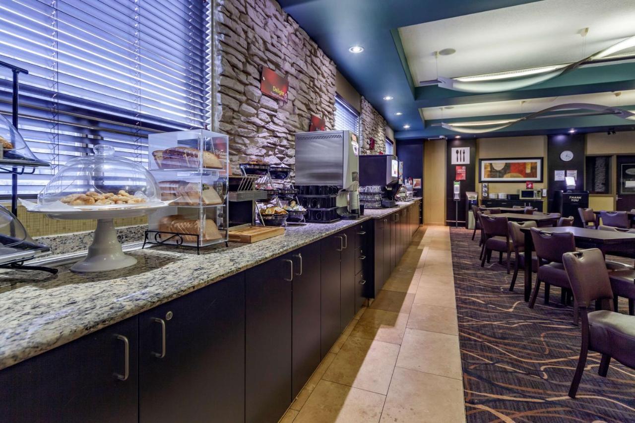 Best Western Plus The Inn at St Albert Saint Albert Exterior foto