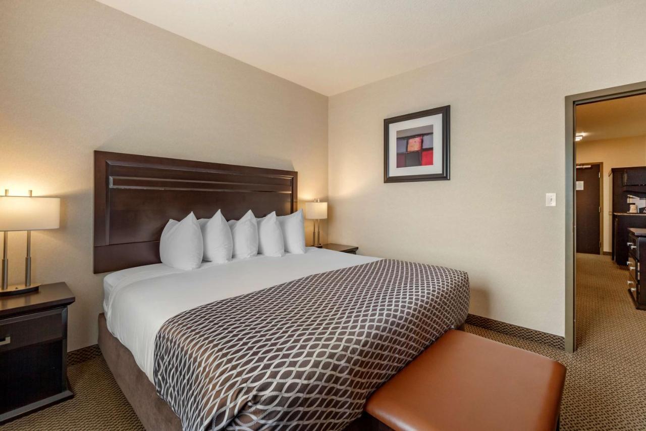 Best Western Plus The Inn at St Albert Saint Albert Exterior foto