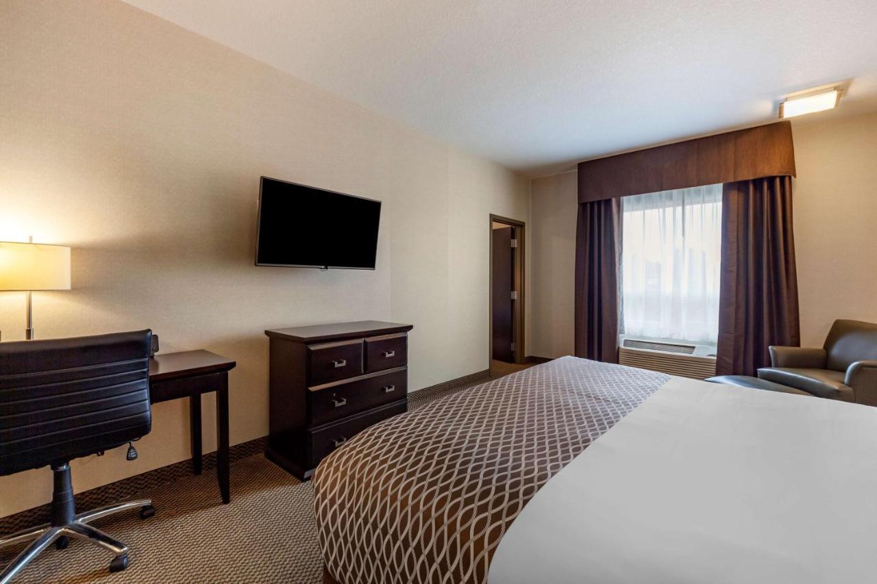 Best Western Plus The Inn at St Albert Saint Albert Exterior foto